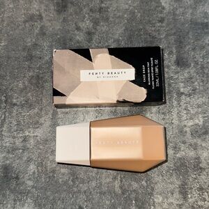 Fenty Beauty by Rihanna EAZE DROP blurring skin tint #11
